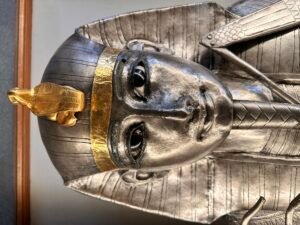 Silver anthropoid coffin of Pharaoh Psusennes I, JE 85917, with gilded forehead band, gold uraeus, inlaid eyes and royal false beard, Egyptian Museum in Cairo