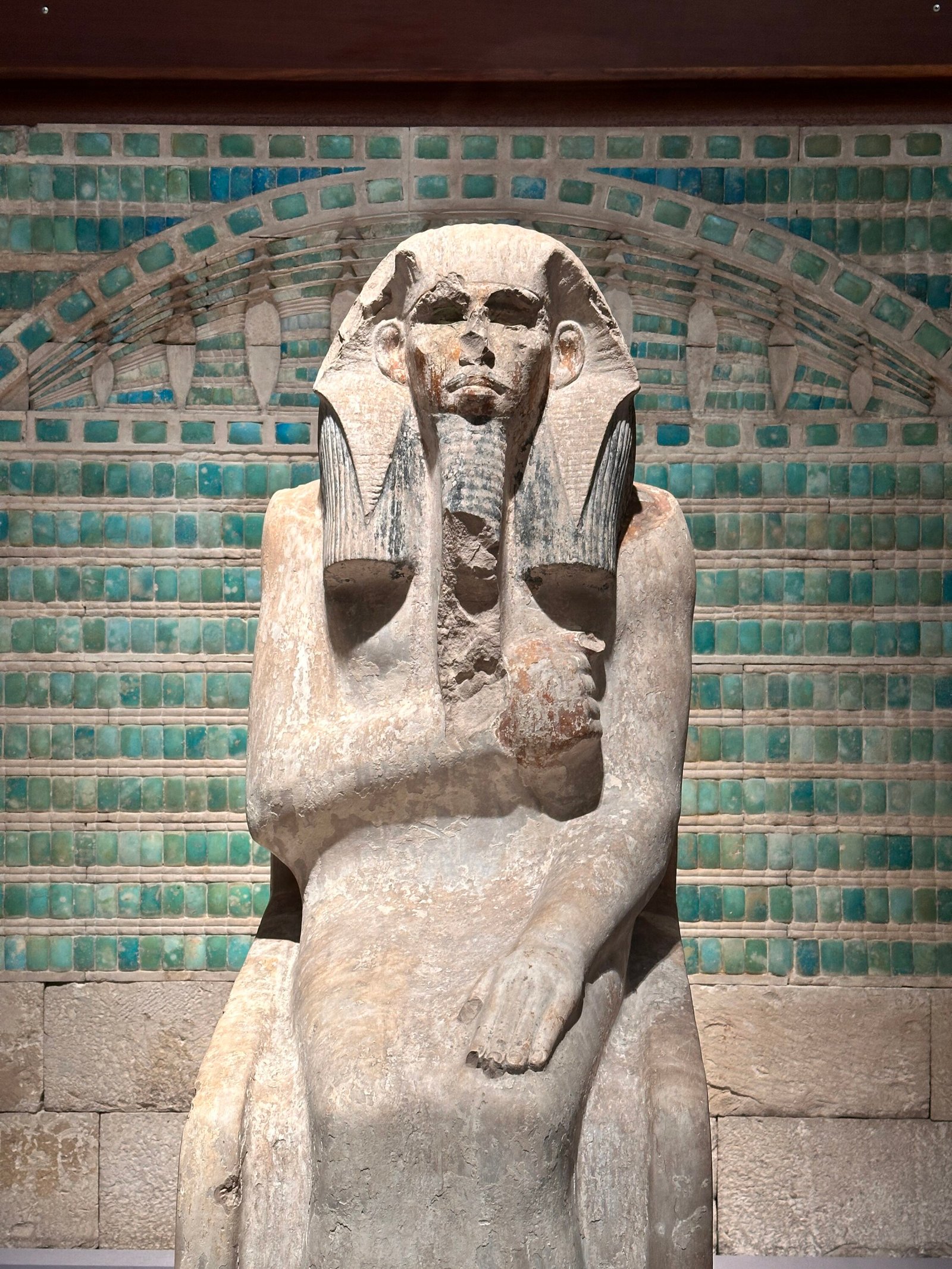 Painted limestone seated statue of Pharaoh Djoser, JE 49158, from the serdab beside the Step Pyramid at Saqqara, Egyptian Museum in Cairo